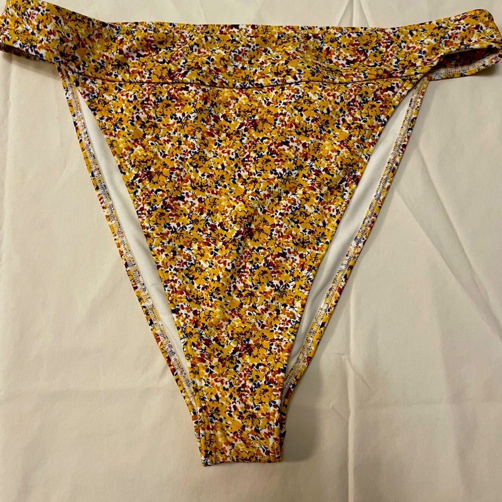 Bikini bottom